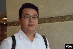 香港民主黨副主席、葵青區議員尹兆堅表示，香港選民登記制度存在漏洞。（美國之音湯惠芸攝）