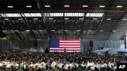 川普2017年11月5日在東京郊外的橫田空軍基地向美軍發表演說