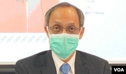 香港民意研究所行政总裁钟庭耀表示，今年已经来不及准备特首民间投票，估计在法律框架之下，可能不容许再举办这样的活动 (美国之音/汤惠芸)