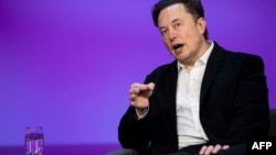 馬斯克今年4月在加拿大蒙特利爾出席會議。