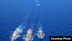 参加“环太军演”的多国军舰。（美国国防部国防视觉讯息传播服务提供）