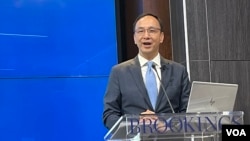 國民黨主席朱立倫2022年6月6日在華盛頓智庫布魯金斯學會演講（美國之音鍾辰芳拍攝）