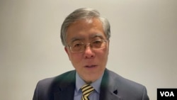 美國艾德非大學文理學院院長及政治學教授王維正2022年11月15日在喬治華盛頓大學接受美國之音採訪(美國之音鍾辰芳拍攝）