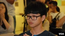 參與六四講座的香港中學一年級學生羅同學，呼籲支聯會加強到學校宣傳六四史實