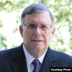 美国律师协会法律教育和律师资格部负责人巴里•克里尔(照片来源：American Bar Association)