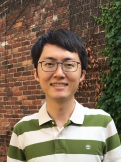 位於台北的政治大學國家發展研究所助理教授黃兆年