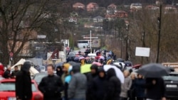 塞族人封鎖道路，科索沃北部局勢緊張