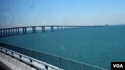 港珠澳大橋是世界跨海距離最長的橋隧組合公路。(資料照片) 