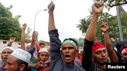 馬來西亞的羅興亞人在緬甸駐吉隆坡大使館抗議緬甸對羅興亞人的暴力活動。 （2017年9月8日）