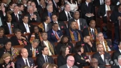 川普总统呼吁搁置分歧 团结一致