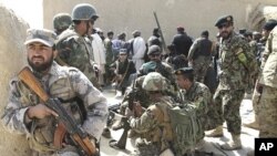 3月13號，塔利班激進分子在坎大哈向參加16名村民追悼會的喀布爾高級代表團開火，一名阿富汗軍人遇難。