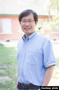 位於南台灣台南的成功大學政治系主任洪敬富。(照片提供：洪敬富)