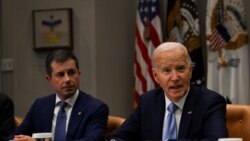 拜登星期三視察遭受颶風襲擊最嚴重的北卡羅來納州