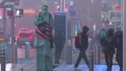 新冠疫苗继续在美国发放