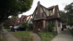 特朗普纽约皇后区童年居所再度挂牌出售