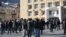 Акция протеста против локдауна у здания правительства Грузии 