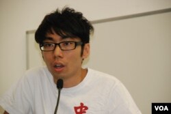 香港中文大學學生會會長鍾耀華認為，參與大專學界佔中商討日的學生，有份為香港政制發展撰寫歷史