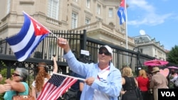 美國古巴復交古巴駐美使館升旗