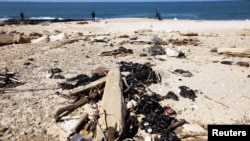 圖為以色列被焦油污染的海岸。（2021年2月21日）