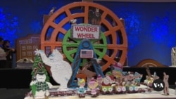 ຜູ້ຊ່ຽວຊານດ້ານຄຸກກີ້ ສ້າງ​ສັນຍາລັກຕ່າງໆຂອງນະຄອນ ນິວຢອກ ດ້ວຍເຂົ້າໜົມ gingerbread 