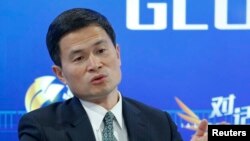 资料照：中国证监会副主席方星海 