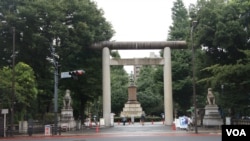 每年8月15日位於東京九段下的靖國神社就成為聚焦日本內政外交的場所(美國之音歌籃拍攝)