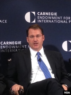 卡內基-清華全球政策中心主任韓磊 （美國之音 鍾辰芳拍攝）