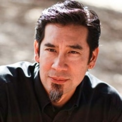 斯坦福大学教育学院副教授安东尼奥 (Anthony Lising Antonio) （照片提供：安东尼奥）