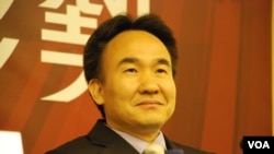 中國社會科學院台灣研究所副所長朱衛東表示，台灣朝野惡鬥對兩岸關係有負面影響(美國之音湯惠芸)