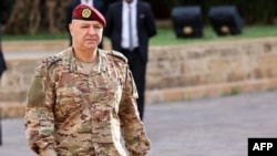 現年60歲的黎巴嫩軍隊總司令約瑟夫·奧恩，可望成為該國下一任總統，這也將終結逾兩年的總統職位空缺。 (法新社：2024年12月16日)