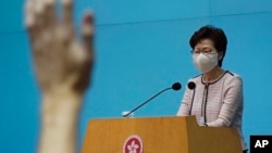 香港特首林鄭月娥在記者會上答記者問。（2020年9月8日）