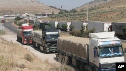 土耳其卡車等待進入敘利亞(2011年6月5號資料照)