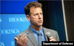 布魯金斯學會高級研究員、國防問題專家歐漢龍。（照片來自美國國防部）