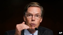 伯恩斯2021年10月20日在参议院外交关系委员会接受质询（美联社）