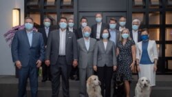 台灣總統蔡英文在台北會見美國副國務卿克拉奇（左）率領的代表團。 （照片來源：台灣總統府）