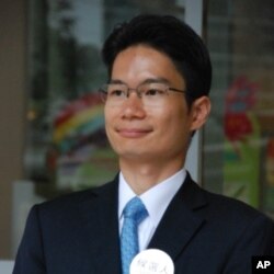 自由黨香港島山頂選區候選人陳浩濂在區議會選舉勝選