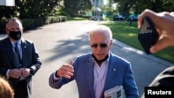 美國總統拜登在白宮南草坪對記者講話（2021年10月2號）