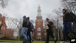 美教育部警告中國資金 滲透美國高校威脅國家安全