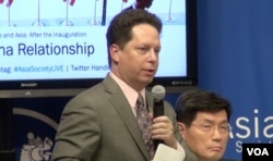 甘思徳，战略与国际研究中心中国项目副主任 (美国之音章真拍摄)