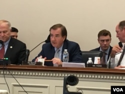 外交事务委员会主席罗伊斯 (美国之音钟辰芳拍摄)