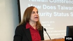 Бонни Глейзер