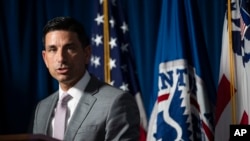 美國國土安全部代理部長沃爾夫