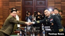 南北韓高級軍官2018年6月14日在板門店會晤。(韓聯社)