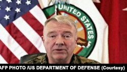 美國中央司令部司令肯尼斯·“弗蘭克”·麥肯齊