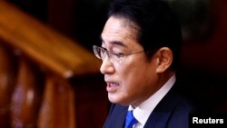 ​ນາ​ຍົກ​ລັດ​ຖະ​ມົນ​ຕີ​ຍີ່​ປຸ່ນ ທ່ານ​ຟູ​ມິ​ໂອະ ກິ​ຊິ​ດະ ກ່າວ​ຄຳ​ປາ​ໄສ​ ໃນ​ມື້​ທຳ​ອິດ​ຂອງ​ກອງ​ປະ​ຊ​ຸມ​ສະ​ໄໝ​ສາ​ມັນ​ຂອງ​ສະ​ພາ​ຕ່ຳ ທີ່​ໂຕ​ກຽວ ເມື່ອ​ວັນ​ທີ 23 ມັງ​ກອນ 2023. 