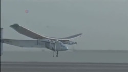 瑞士太陽能飛機開始環球飛行