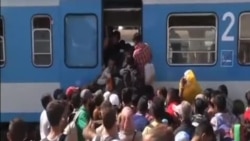 三千名難民星期六抵達奧地利