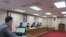 台湾立法院外交及国防委员会5月6号质询的情形 (美国之音张永泰拍摄)
