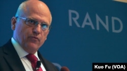兰德国际政策专家库珀（美国之音国符拍摄）