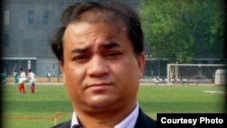 伊力哈木·土赫提 (網絡圖片)